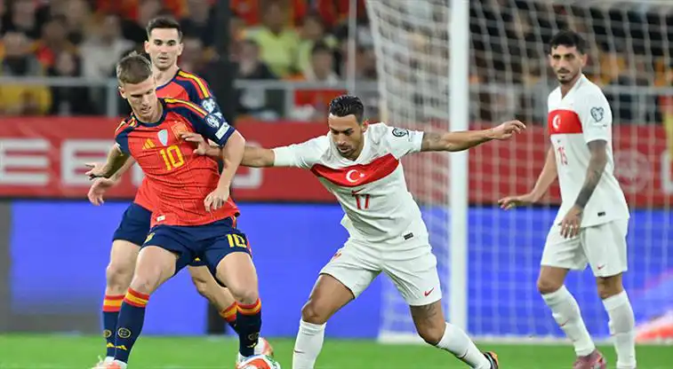 İspanya ve Türkiye, Dram Teatro Gibi Maçta 2 - 2 Beraberlik Aldı