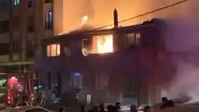 Gaziosmanpaşa’da Korkutan Yangın: İki Bina Alev Alev Yandı