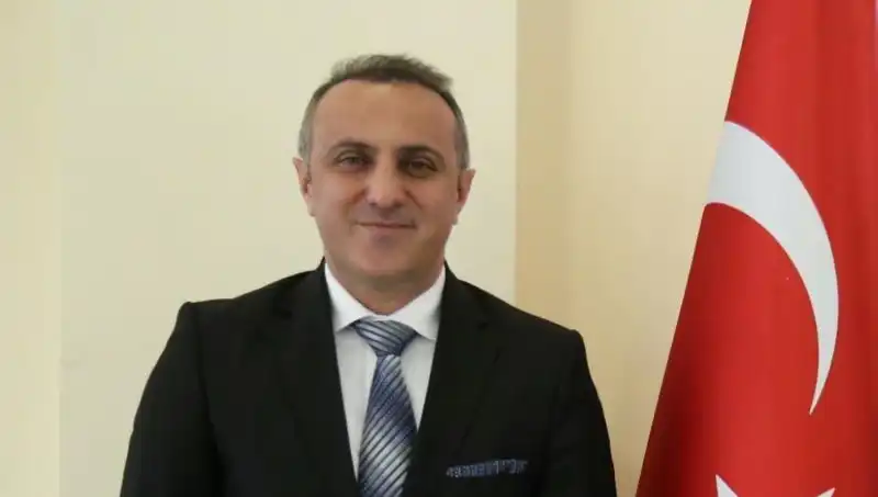 Gümüşhane Üniversitesi'nin Yeni Rektörü: Prof. Dr. Oktay Yıldız Kimdir?