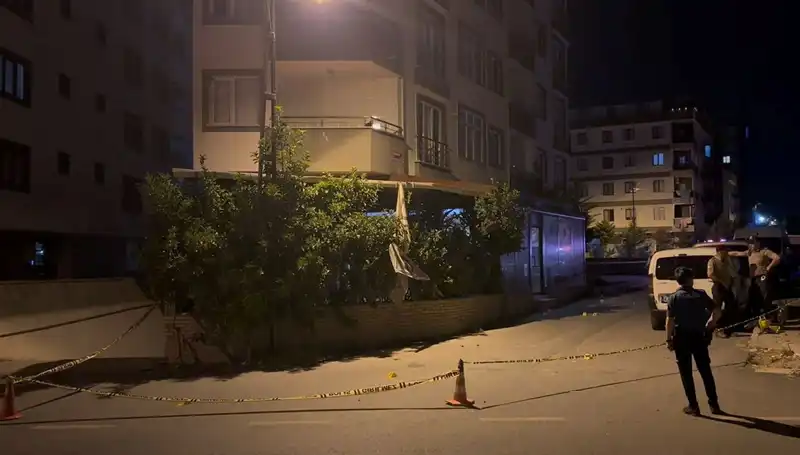İstanbul'da Kafeye Silahlı Saldırı: Olayın Detayları ve Son Gelişmeler