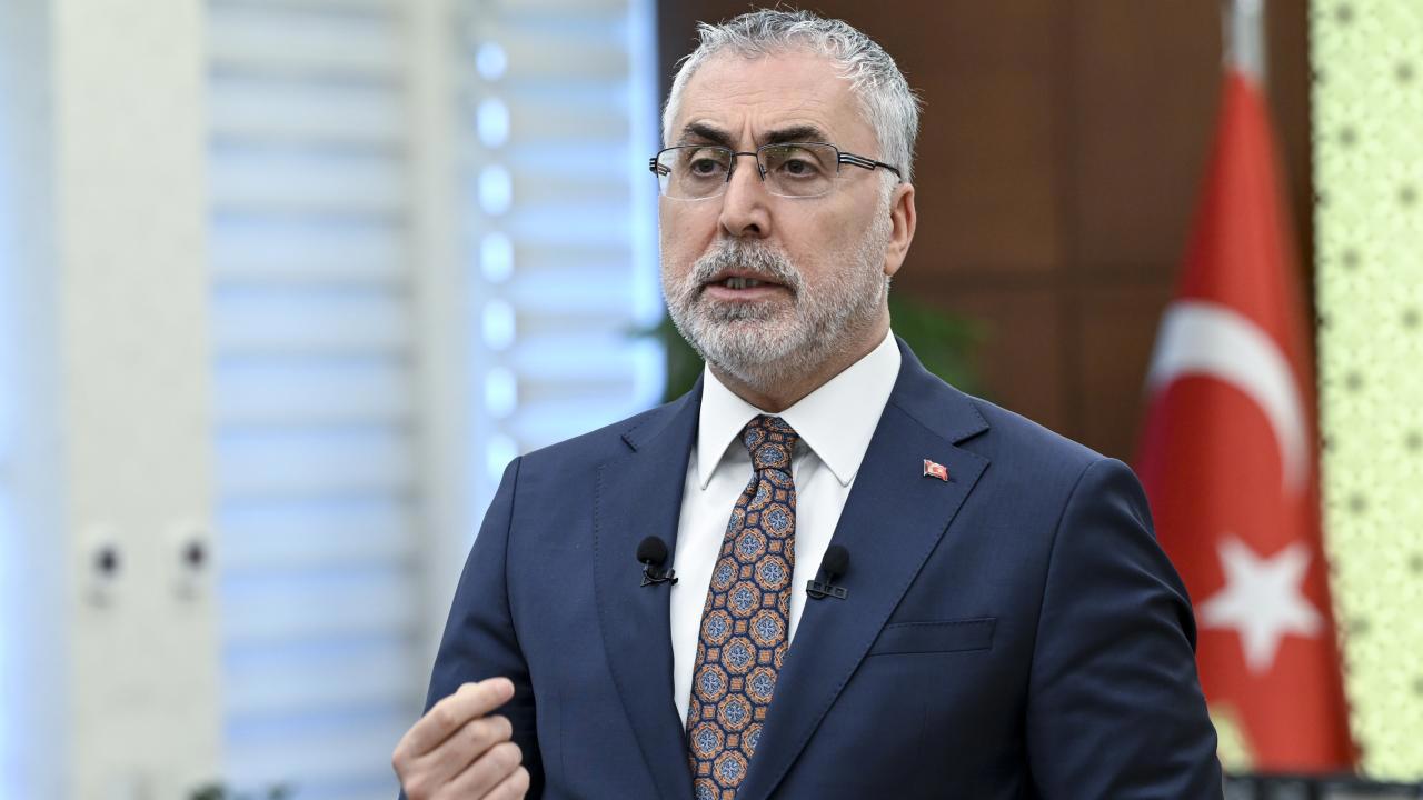 Bakan Işıkhan: Asgari Ücrette İyileştirme Yapabileceğiz