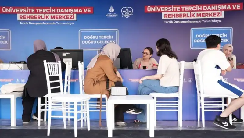 İstanbul'da 24 Yeni Üniversite Tercih Danışma Merkezi Kuruldu