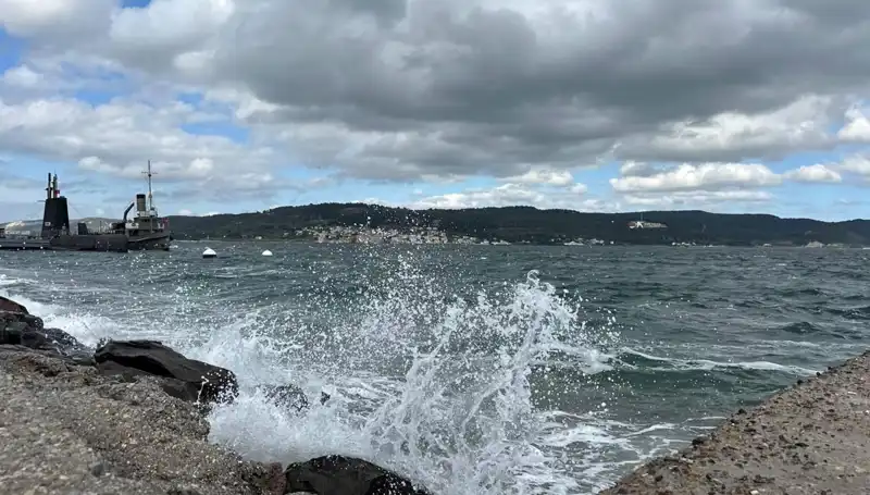 Beykoz Sahillerinde Deniz Girişine Yasak Geldi: Sebepler ve Sonuçlar