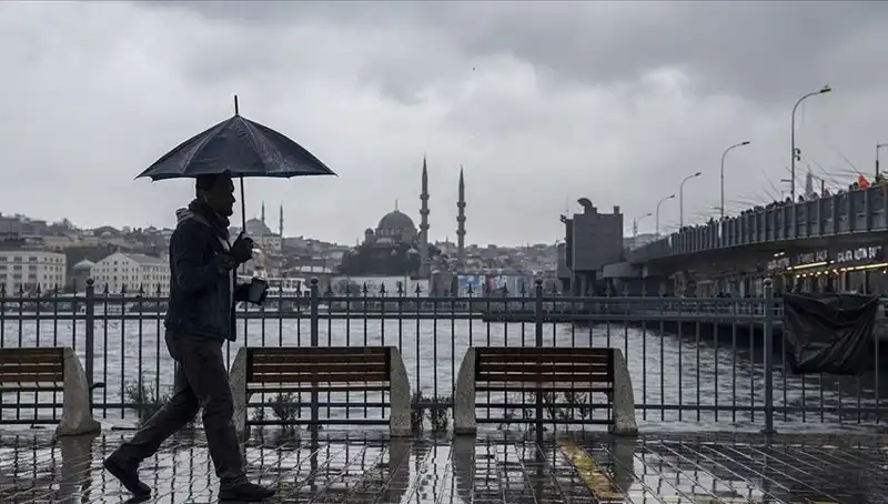 İstanbul'u Etkisi Altına Alan Kış Geliyor: Yağmur ve Kar Alarmı!