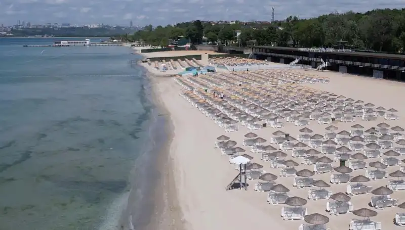 İstanbul Plajlarında 2025 Ücretleri: Sarıyer, Florya ve Adalar'da Giriş Fiyatları Açıklandı