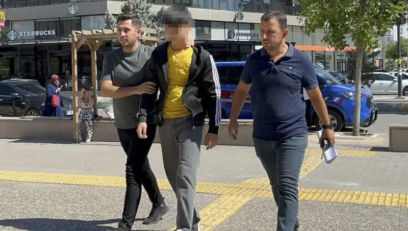 Tartıştığı Ağabeyini Bıçaklayarak Ağır Yaralayan Kardeş Gözaltına Alındı