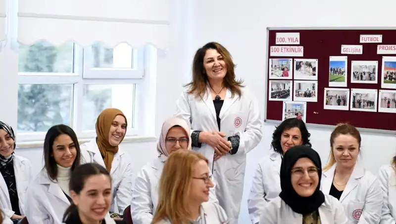 Öğretmenlerin İl Dışı Atama Sonuçları Sorgulanıyor: İptal Olma İhtimali Nedir?