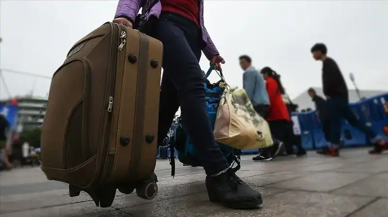 Türkiye'deki Yabancı Nüfus Oranı Artıyor: Hangi Ülkeden Ne Kadar Geldi?