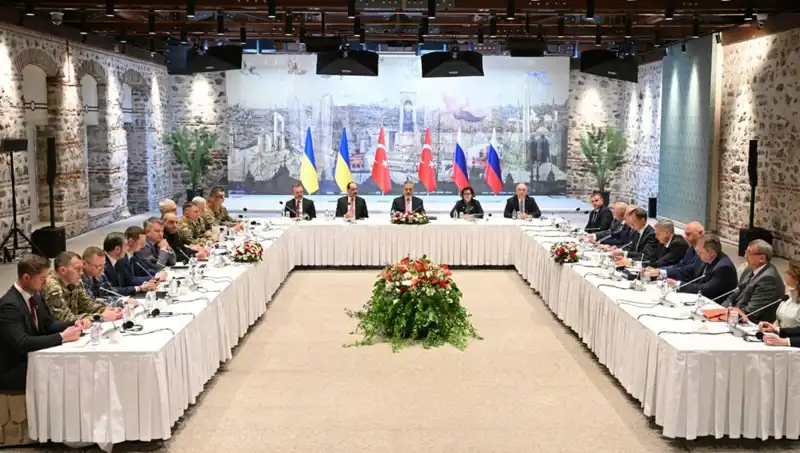 İstanbul'da Rus-Türk Barış Zirvesi: Tarihi Anlaşma Kapıda mı?