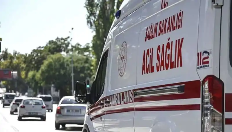 Apartman Tahliyesine Yol Açan Olay: Böcek İçin Mangalda Pul Biber Yaktı!