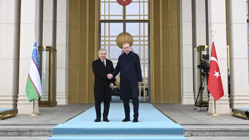 Özbekistan Cumhurbaşkanı Mirziyoyev'in Ankara Ziyareti: Tarihi İlişkilerde Yeni Bir Dönem