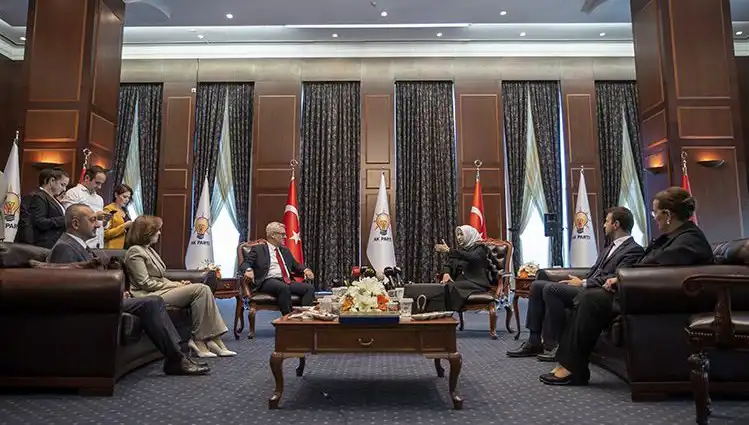 AK Parti'nin Bayramlaşma Programı Açıklandı, CHP Neden Bulunmuyor?