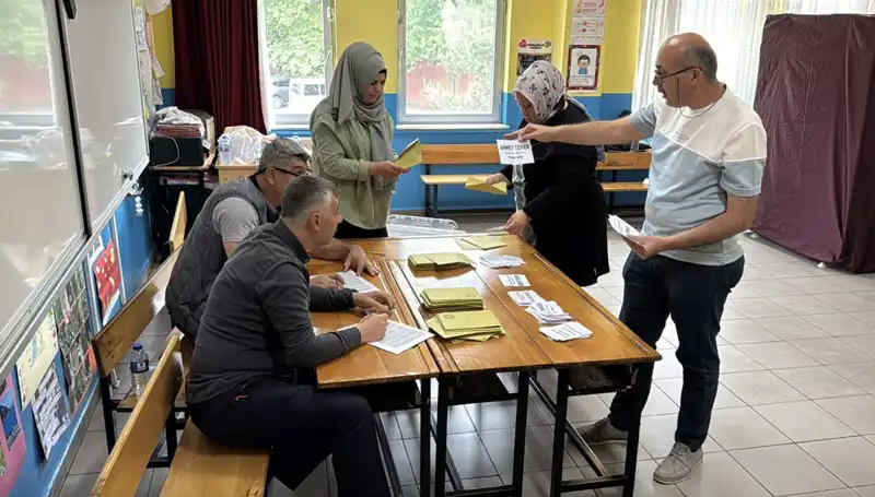 405 Mahalle ve Köy, Ara Seçimle Yeni Muhtarlarını Belirledi