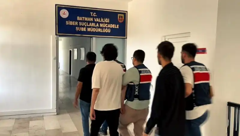 Batman'da Yasa Dışı Bahis Çetesi Çökertildi: 3 Gözaltı!