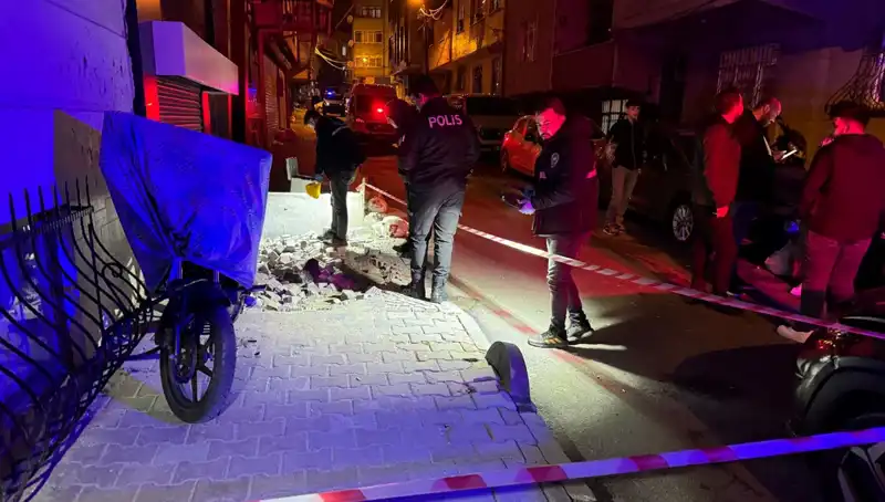 Küçükçekmece'de Plakasız Motosikletle Gerçekleşen Saldırı Olayı Korkuttu!